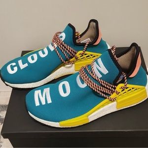 Adidas Pharrell Human Race Cloud Moon NMD US Size 9.5